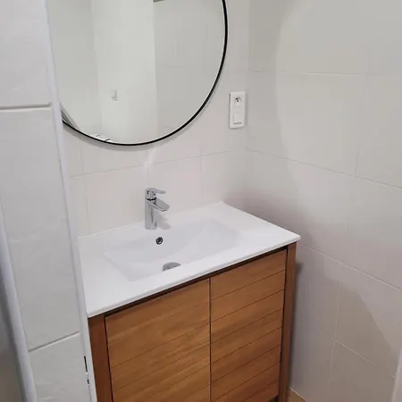 Apartment Giens-t2 Charme-7m A Pied - Rez De Jardin *
